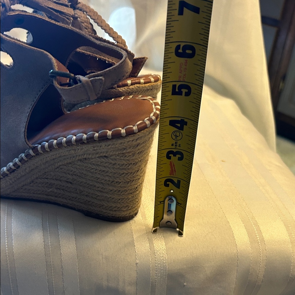 Tan/Brown Wedge Sandals - Picture 11 of 11